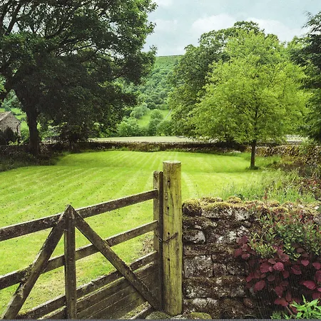 Cleveliot House Starbotton