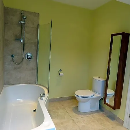 Cleveliot House Отель типа 